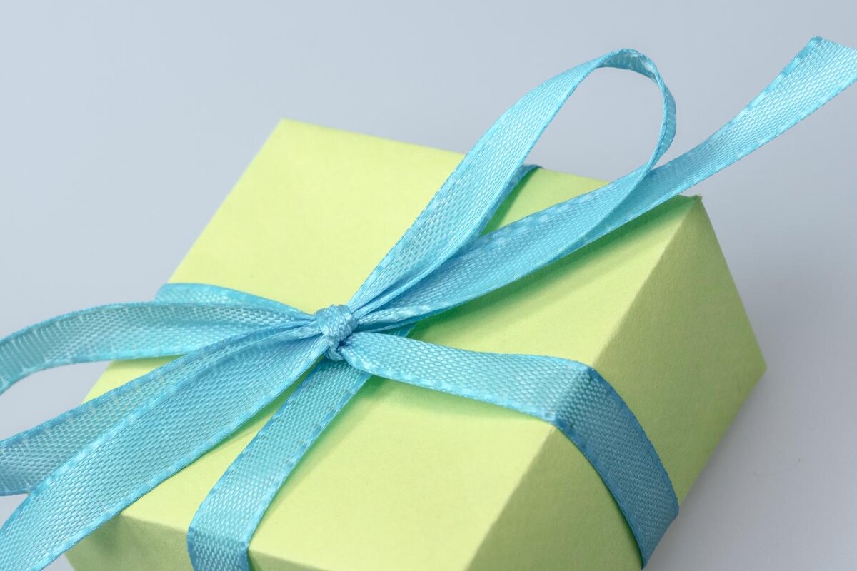gift_package_made_loop_0
